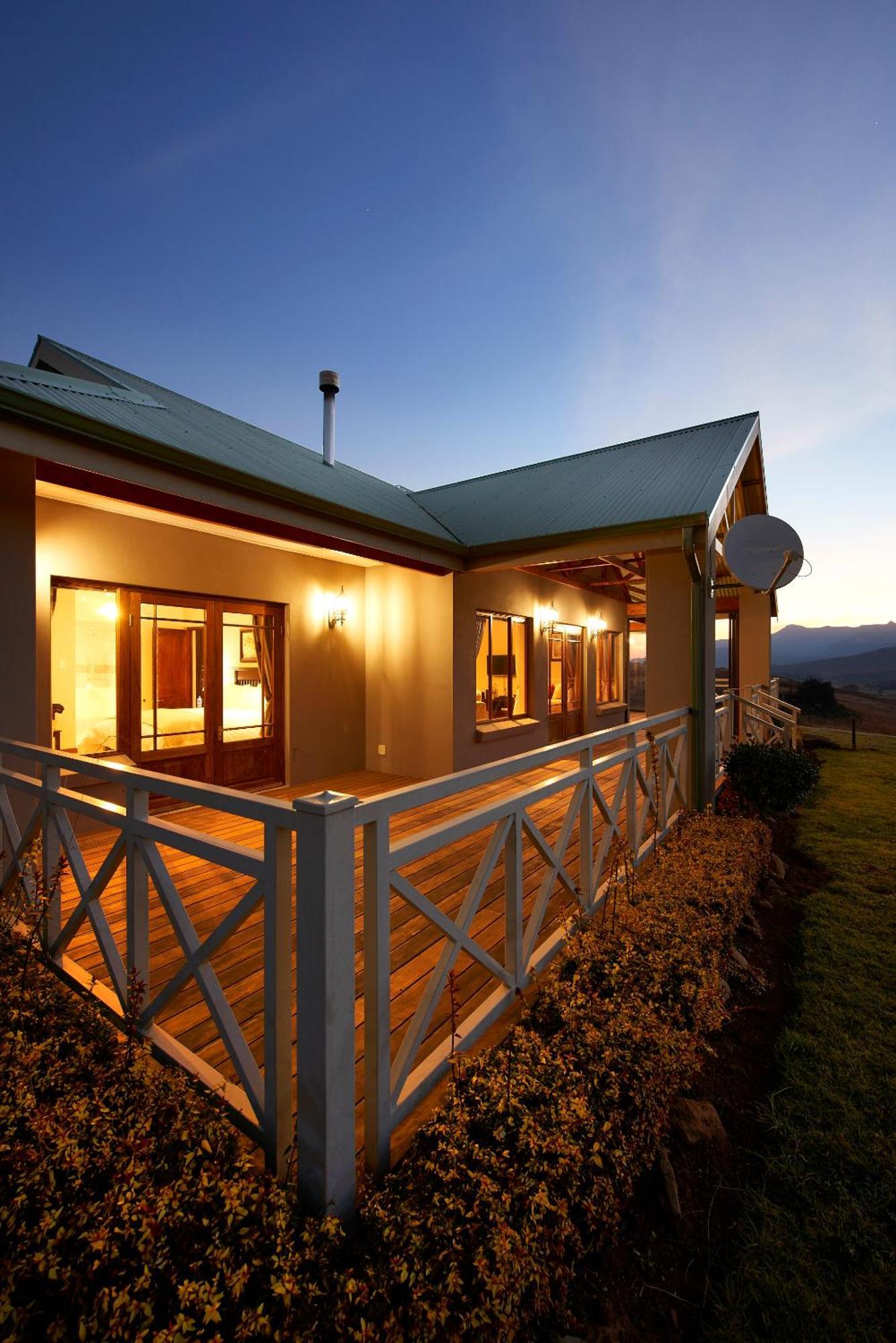 Dynasty Red Mountain Ranch Apartment Clarens Exterior photo