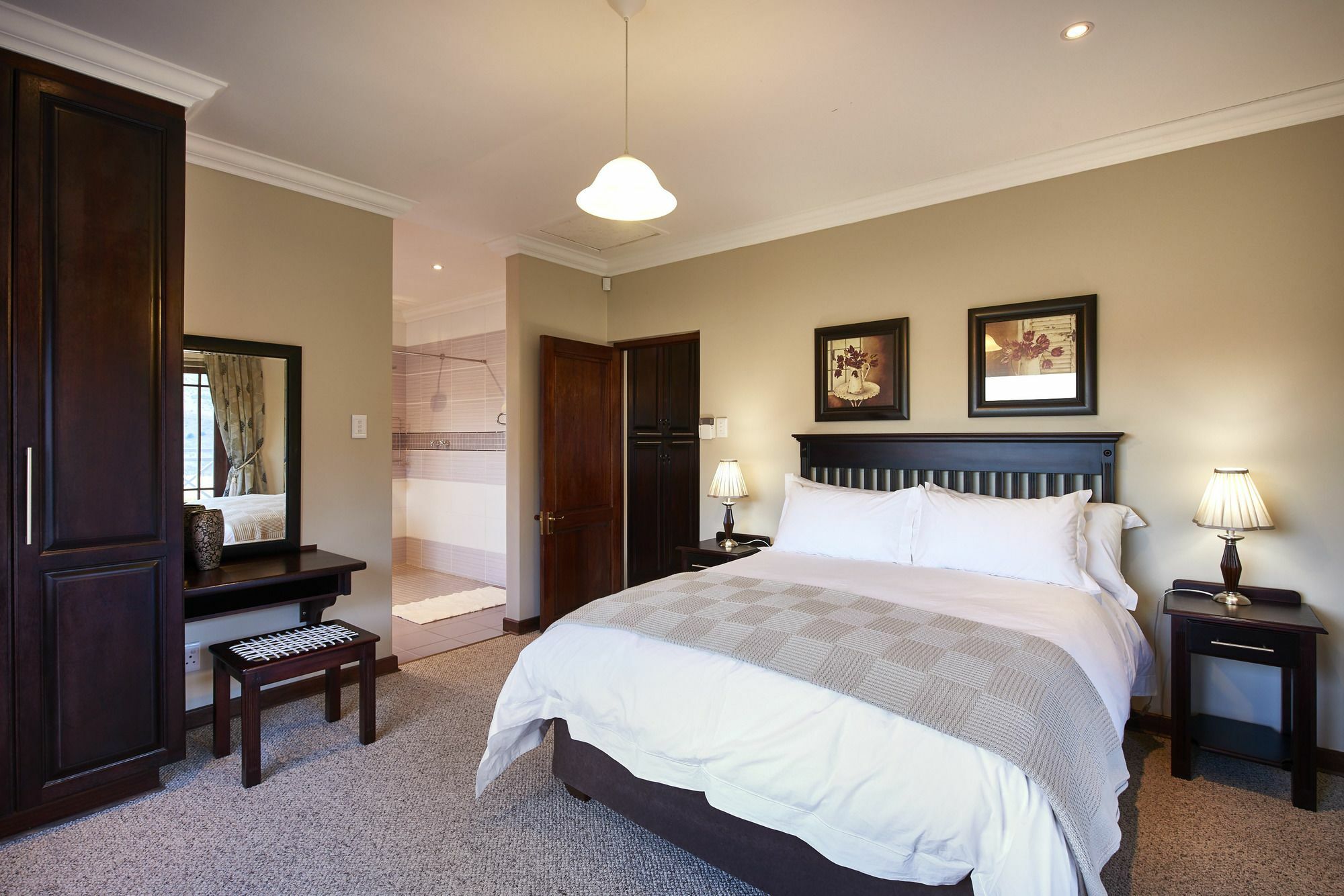 Dynasty Red Mountain Ranch Apartment Clarens Exterior photo