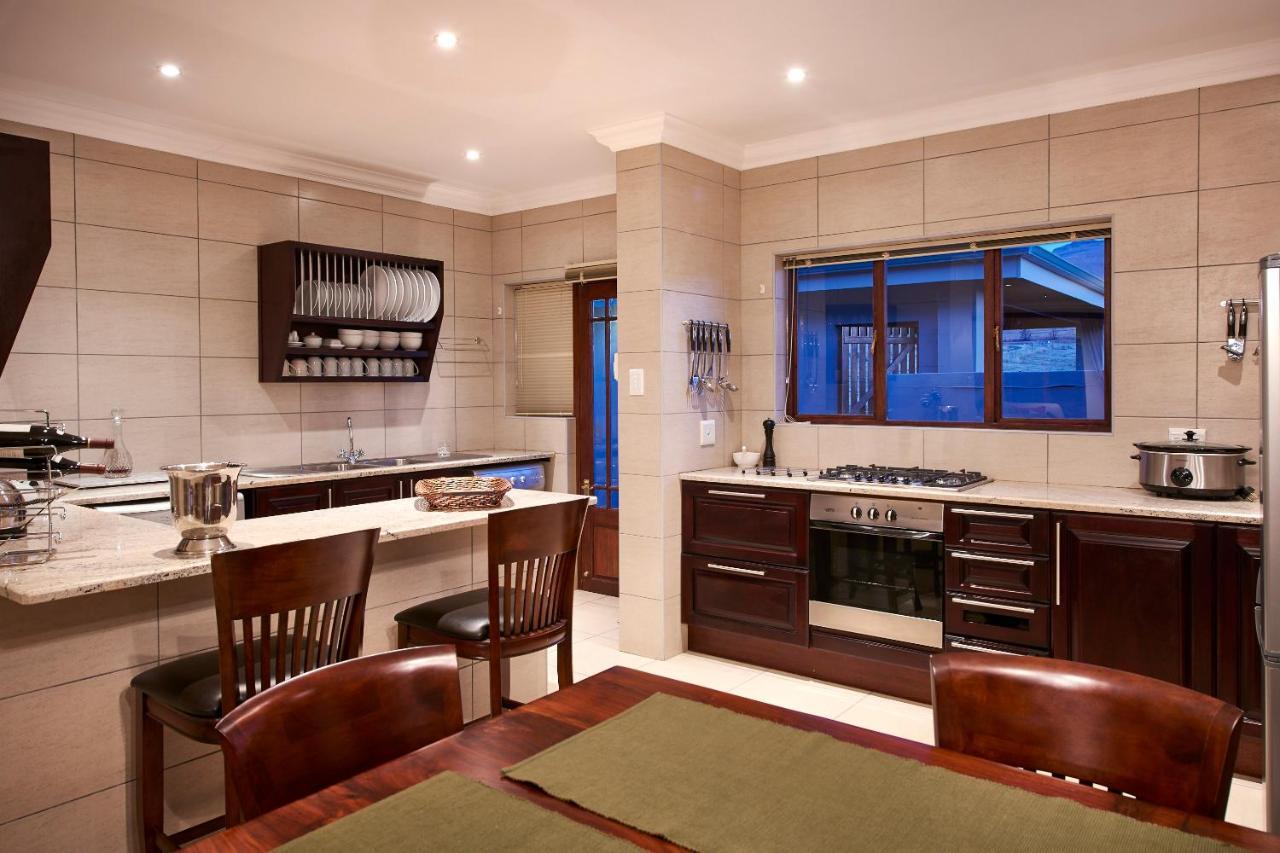 Dynasty Red Mountain Ranch Apartment Clarens Exterior photo